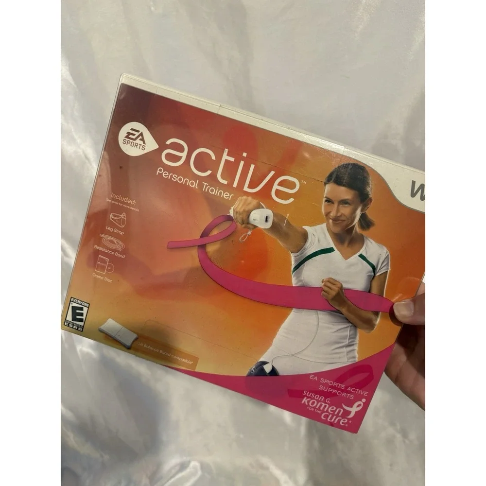 Wii Active Personal Trainer Package Game Disc Leg Strap Resistance Band NIB